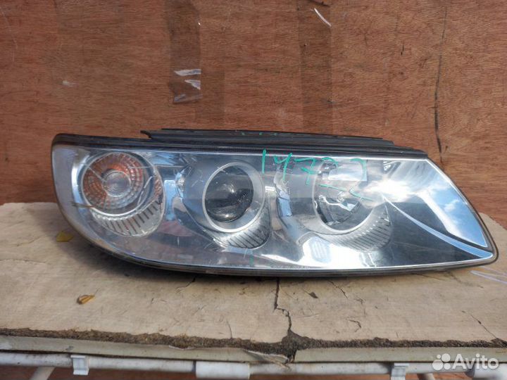 Фара передняя правая Hyundai Grandeur TG 2005-2009