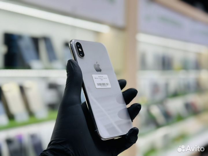 iPhone X, 64 ГБ