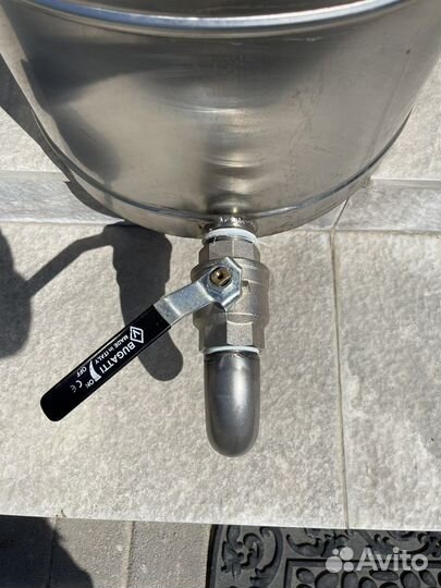 Емкость из нержавеющей стали