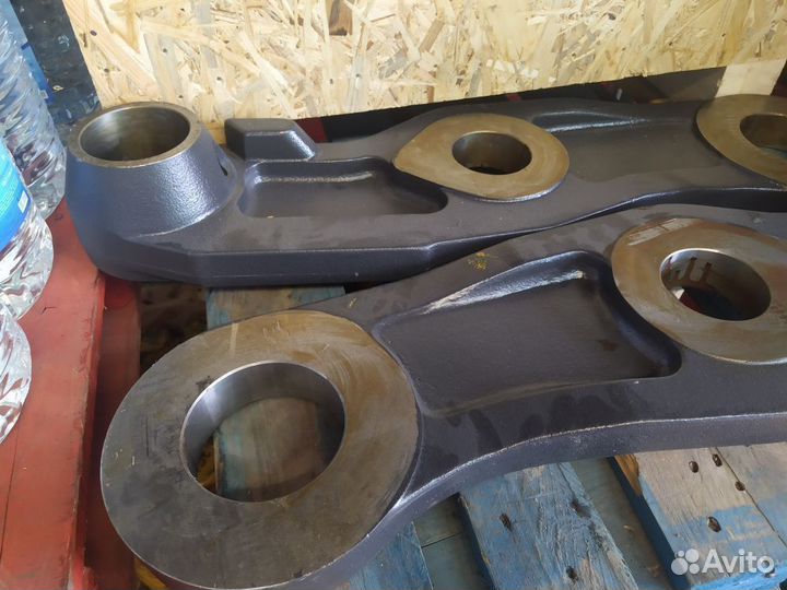 Тяга 11177188 Погрузчик Volvo L180F