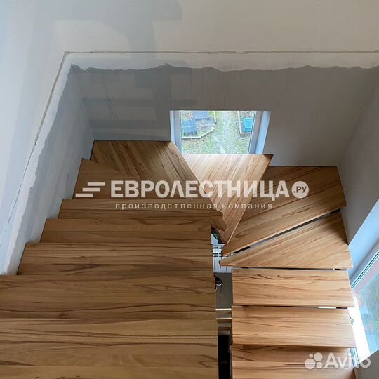 Лестница металлическая