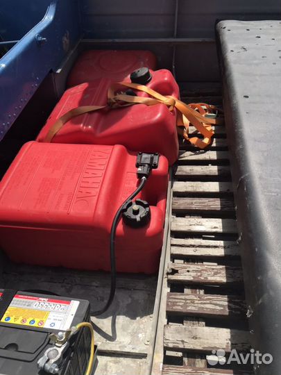 Продаю моторную лодку «Воронеж»