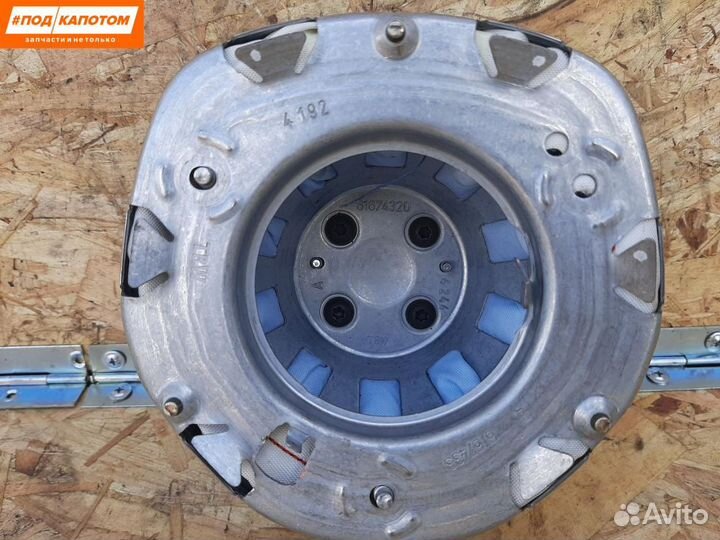 Подушка безопасности водителя Audi A6 4F/C6 2005