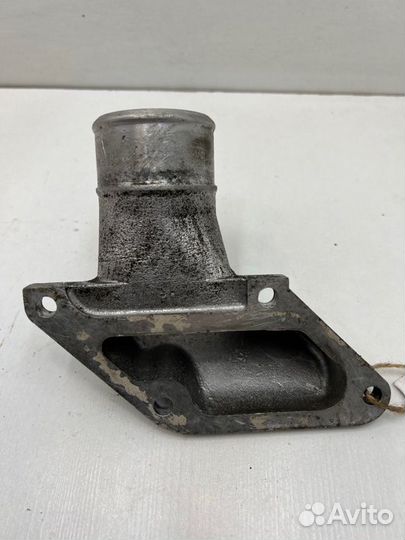 Патрубок Toyota Crown GS131 1ggze 1990