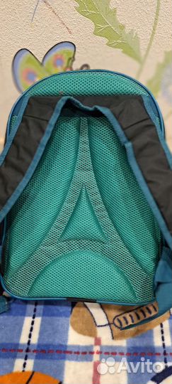 Рюкзак школьный