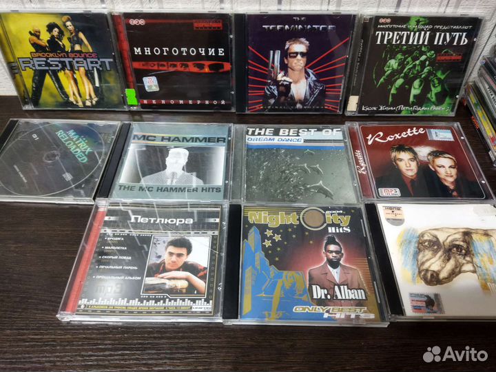 Пакетом сd диски, MP3, мультики дисней