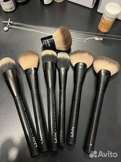 Кисти Nyx (Никс)