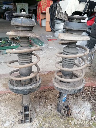 Стойки передние в сборе Рено Симбол