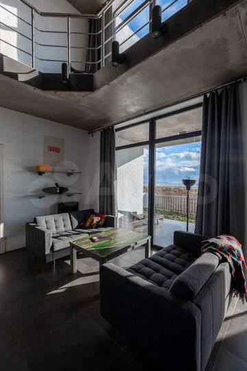 Дом 175 м² на участке 5 сот.