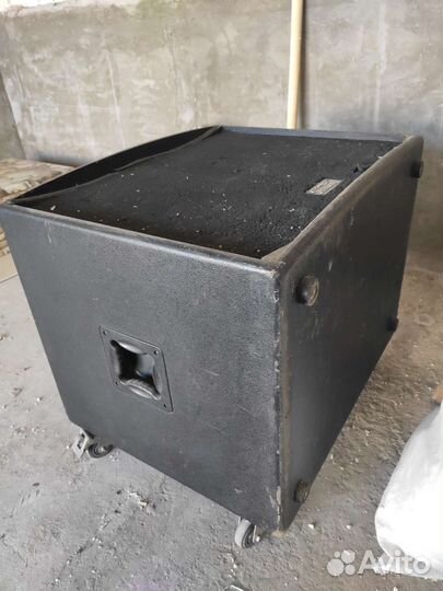 Сабвуфер Soundking S118SA