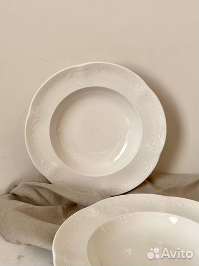 Набор фарфоровых тарелок Aristocrat Noble 2 предме