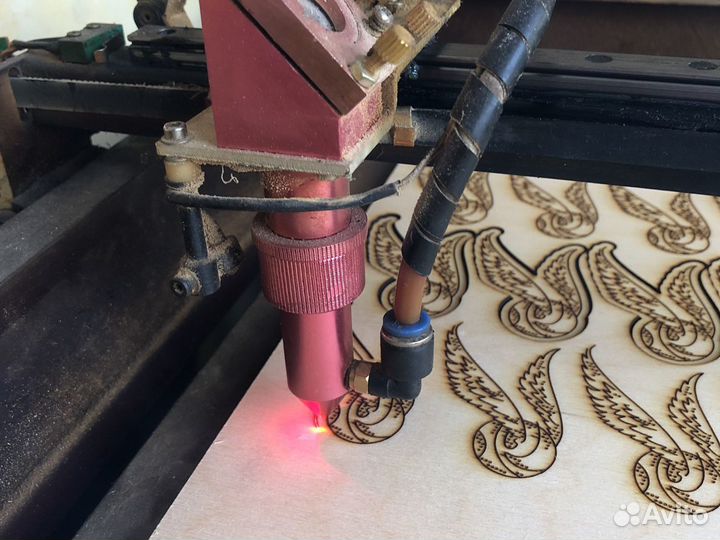 Лазерная резка фанеры оргстекла не металлов