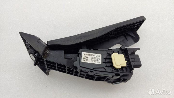 Педаль газа электронная Kia K5 DL3 G4NA 2021