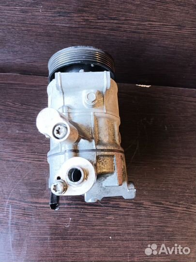 Компрессор кондиционера Фольксваген Пассат 7 2.0