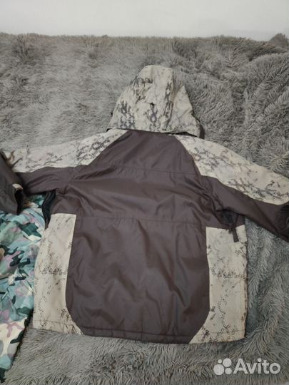 Продаю горнолыжный/сноубордический костюм, L