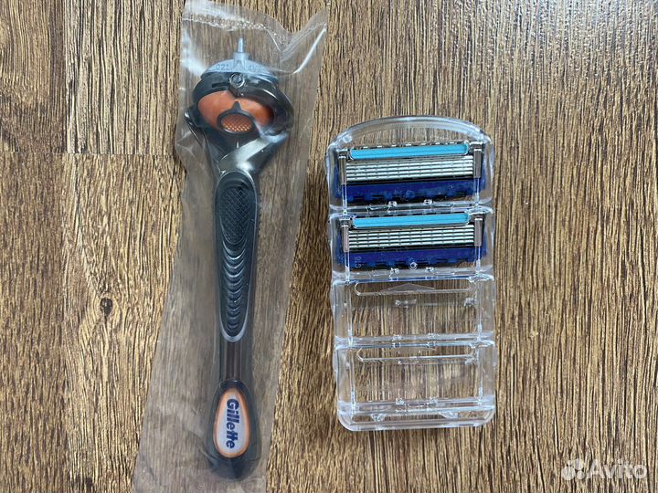 Бритвенный Станок gillette fusion + 2 Кассеты