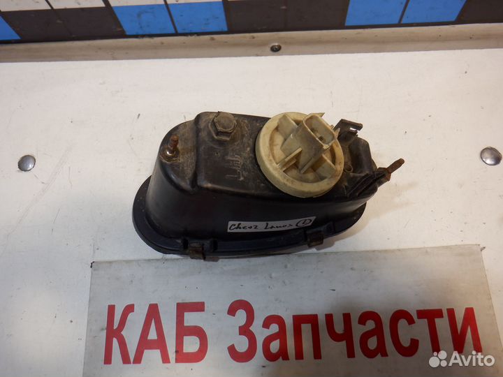 Фара противотуманная левая Chevrolet Lanos