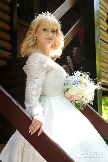 Продам свадебное платье