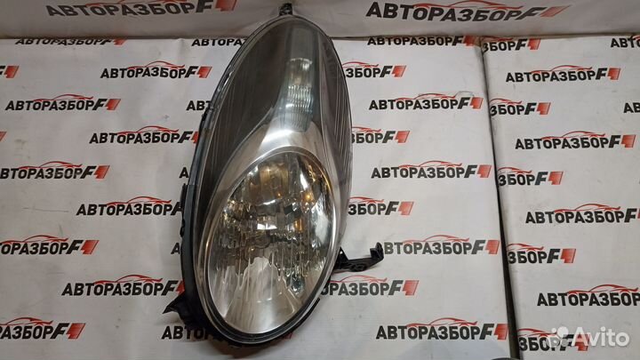 Nissan Micra K12E Фара левая