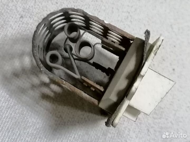 Резистор отопителя Chrysler Concorde 1998-2004