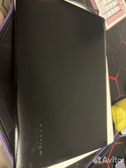 Ноутбук lenovo