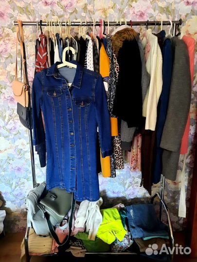 Вещи женские много р 42-44 цена за все