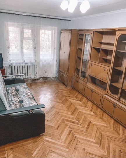 2-к. квартира, 42 м², 3/4 эт.