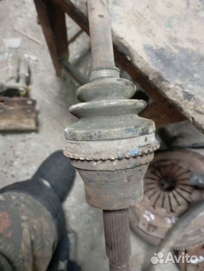 Привод задний mitsubishi airtrek