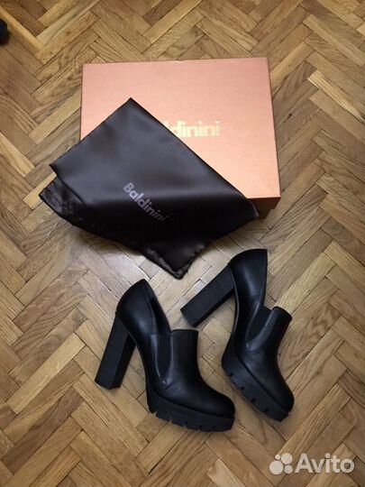 Ботильоны Baldinini