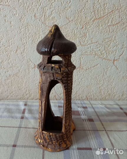 Замок для аквариума