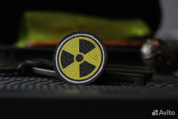 Патч знак радиации, шеврон на сумку