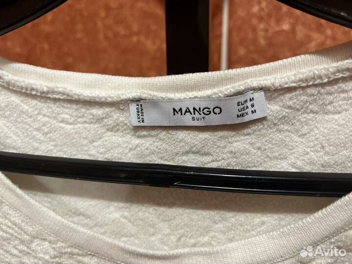Платье Mango