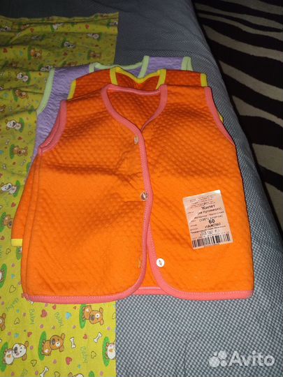 Жилетка на пуговицах