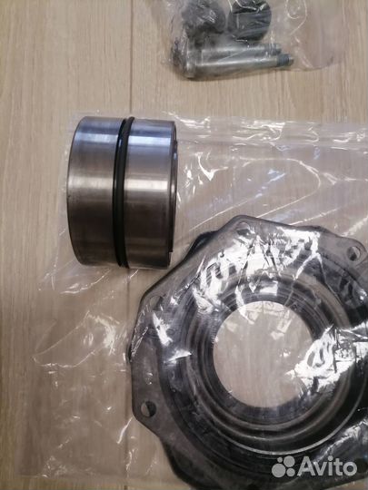 Подшипник полуоси, сальники коленвала