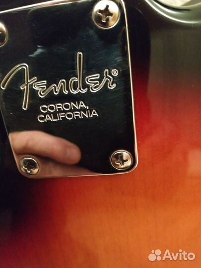 Бас-гитара fender