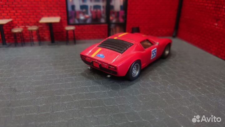 Lamborghini miura 1:43
