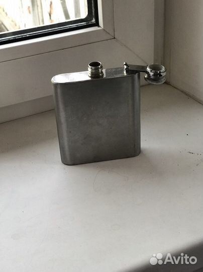 Фляжка карманная