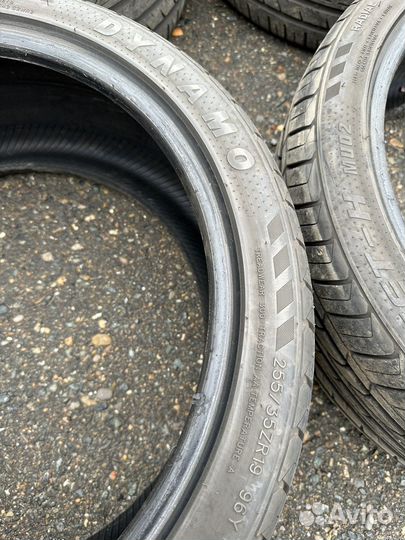 Dynamo MU02 Street-H 225/40 R19 и 255/35 R19 96Y