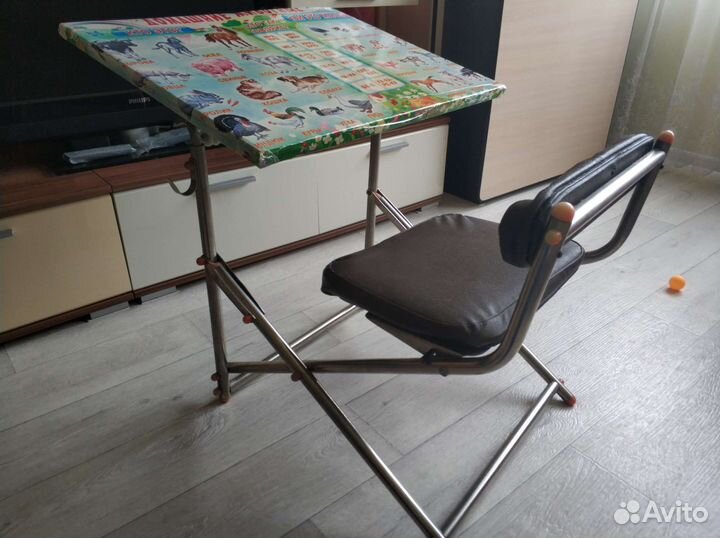 Детская парта