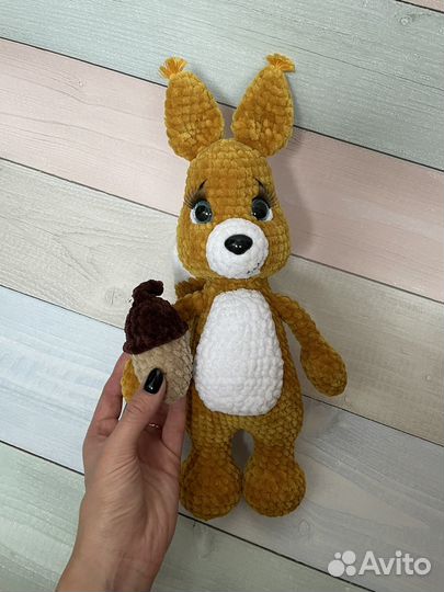 Белочка плюшевая ручной работы