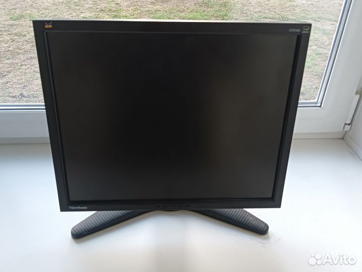 Монитор для компьютера