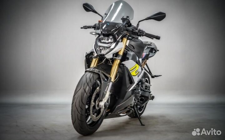 BMW S1000R