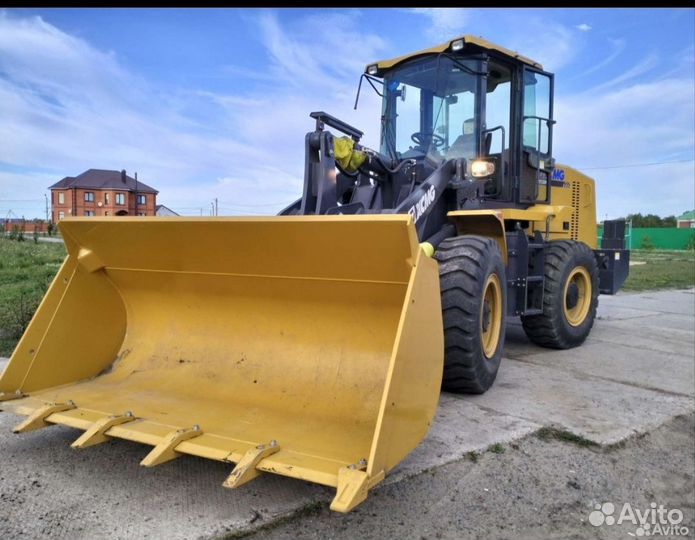 Водитель фронтального погрузчика вахта