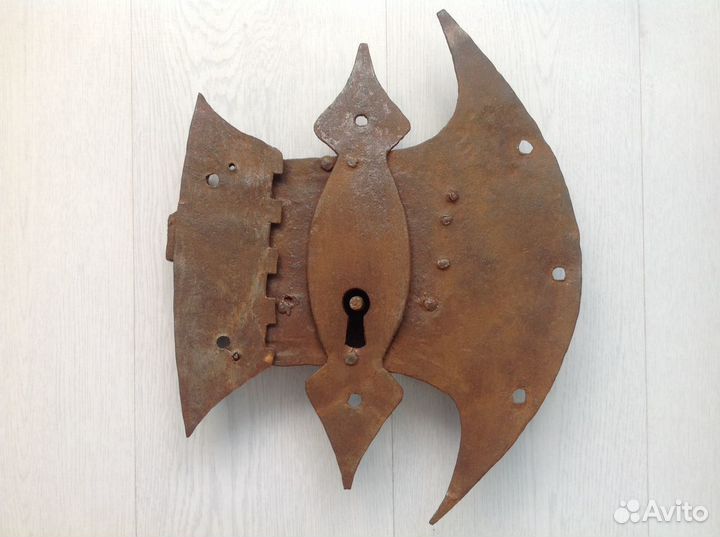 Старинные амбарные замки/ключи