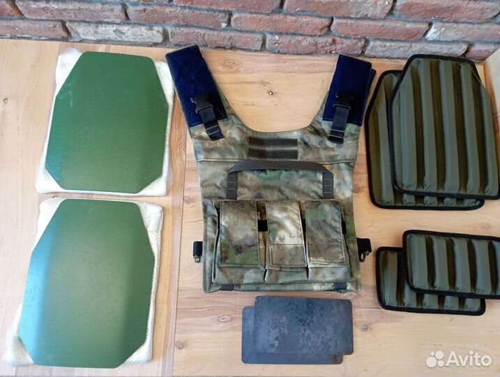 Бронежилет плитник с плитами Мох