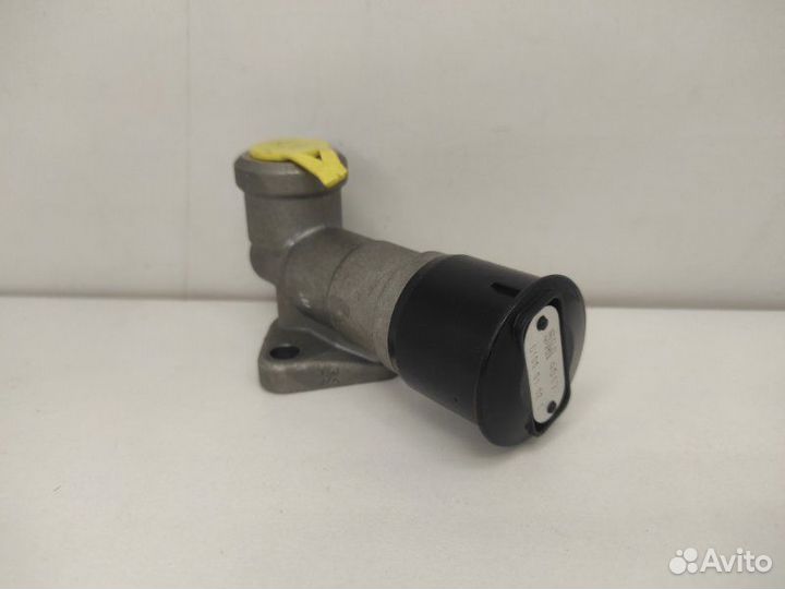 Клапан расторм. прицепа М16x1,5 Rvi/Daf/Schmitz