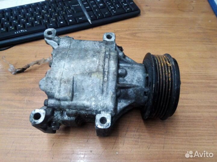 Компрессор системы кондиционирования Toyota