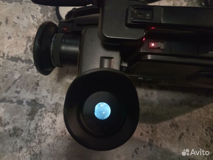 Видеокамера panasonic m3000