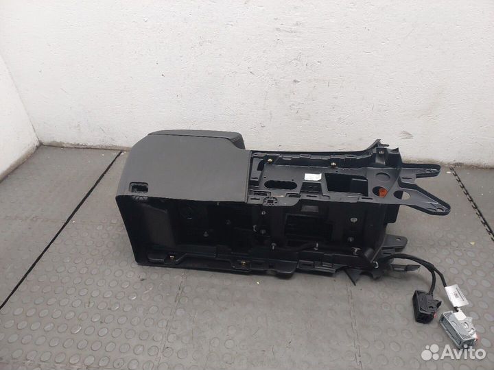 Консоль салона Chevrolet Traverse