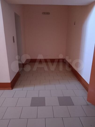 1-к. квартира, 42 м², 4/9 эт.